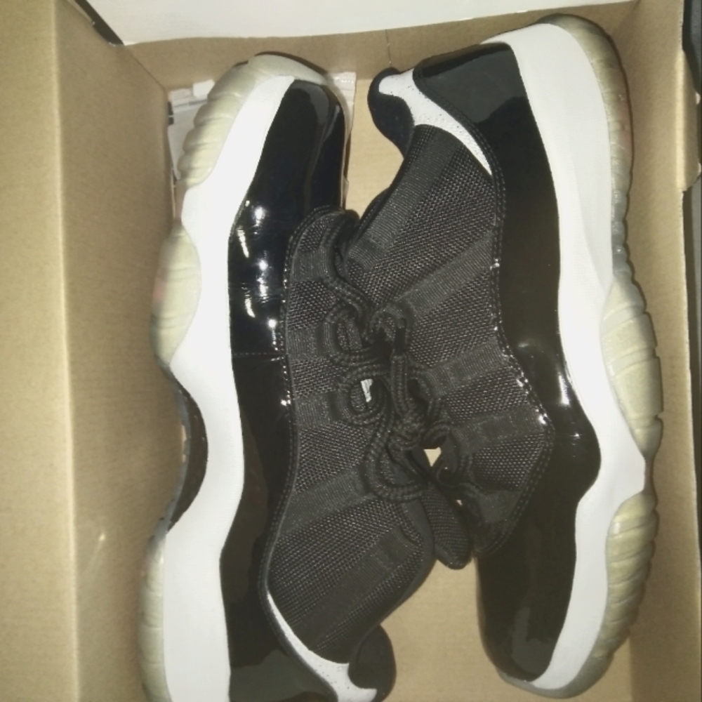 COPY - Retro 11 infared 23